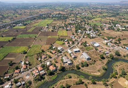 Oberoi Realty secures an 11 acre land parcel in Bandra East