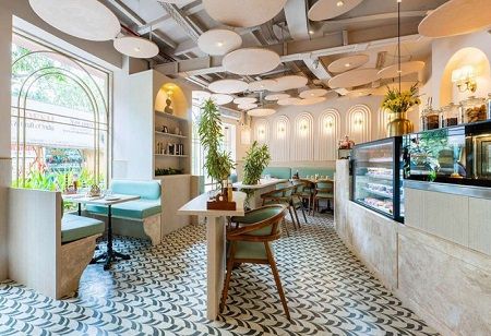 Poetry by Love & Cheesecake debuts Scoops at Nariman Point