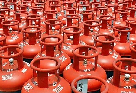 LPG Shortage Shuts 30% of Hotels and Restaurants Across India