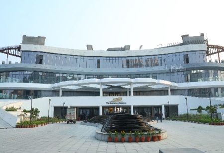 Jaypee Hotels Launches 'The Boomerung Complex' in Noida