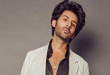 Kartik Aaryan Acquires Signature Office in Mumbai