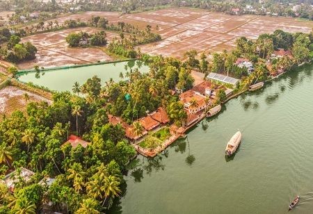 ELIVAAS grows to 620 luxury villas