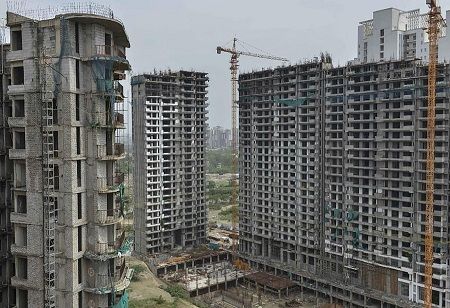 Renox, Diligent revive 2 stalled Greater Noida projects